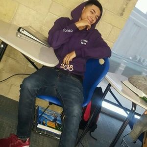 Meet your Posher, Alfonso